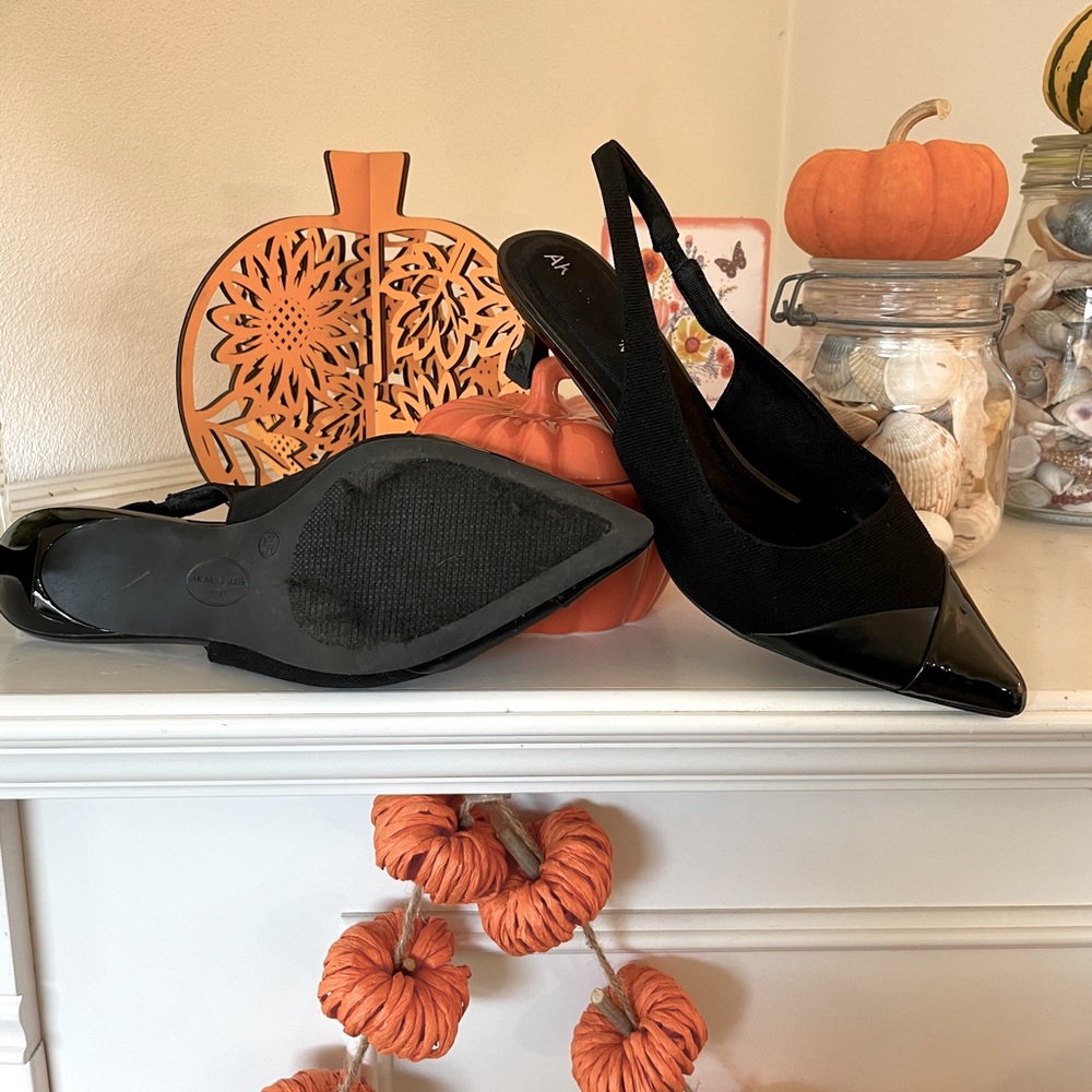 Anne Klein Flex Slingbacks